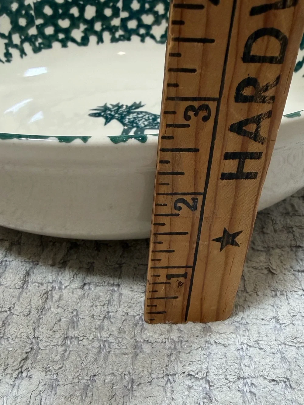 FOLK CRAFT MOOSE COUNTRY TIENSHAN GREEN SPONGEWARE 9” Serving Bowl Farmhouse